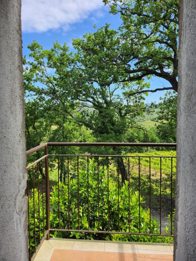 Bed and Breakfast Il Giuggiolo - La Collina Della Quiete Чертальдо Экстерьер фото