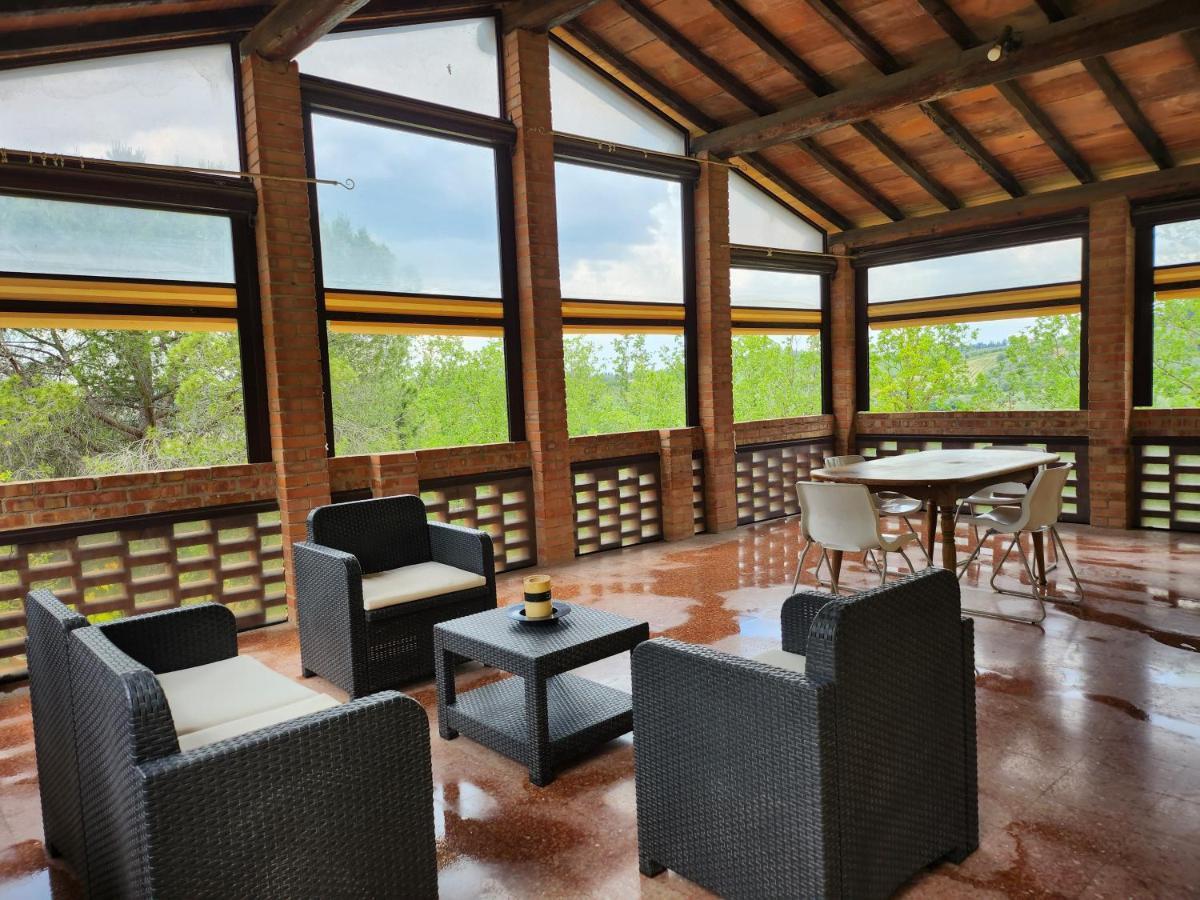 Bed and Breakfast Il Giuggiolo - La Collina Della Quiete Чертальдо Экстерьер фото